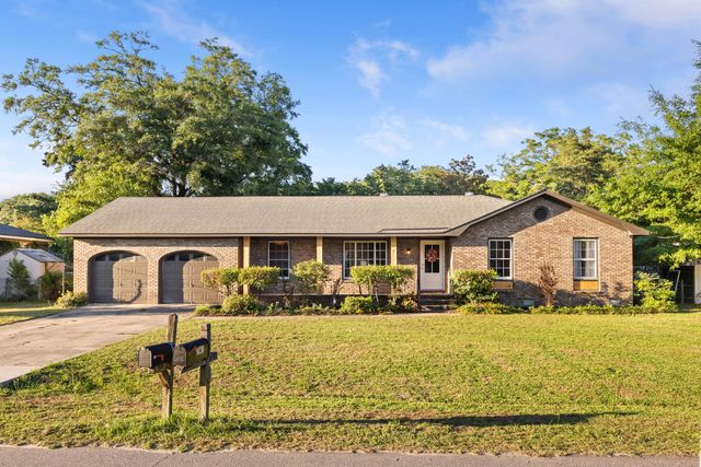 742 Leafwood Road, Charleston, SC 29412