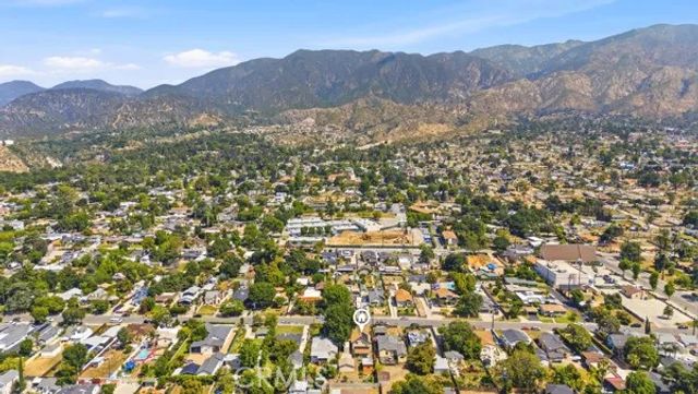 524 Mountain View, Altadena, CA 91001