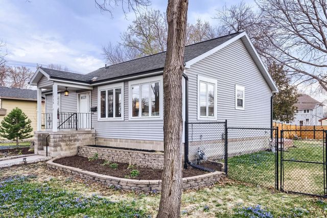 1715 Lincoln Street NE, Minneapolis, MN 55413