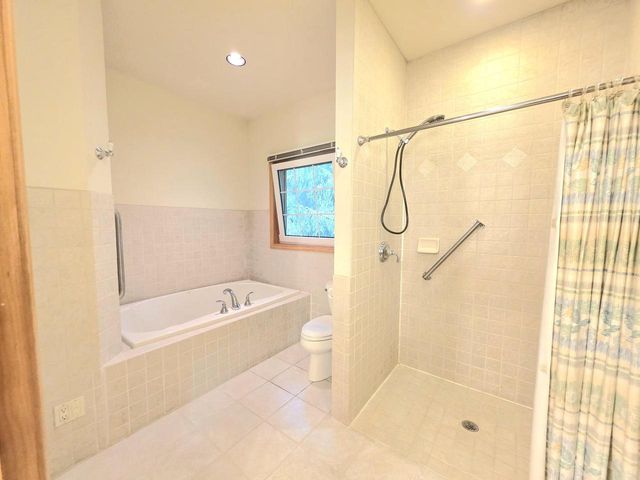 707 Giddings AVENUE, Sheboygan Falls, WI 53085