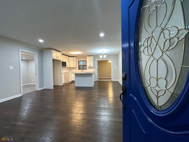 1858 Glen Echo Drive, Decatur, GA 30032