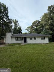 1858 Glen Echo Drive, Decatur, GA 30032