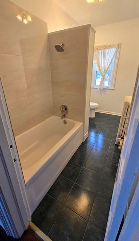 418 E Washington Street, Marengo, IL 60152