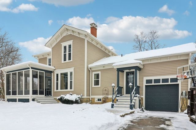 418 E Washington Street, Marengo, IL 60152