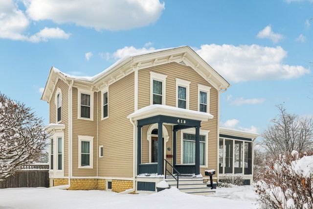 418 E Washington Street, Marengo, IL 60152