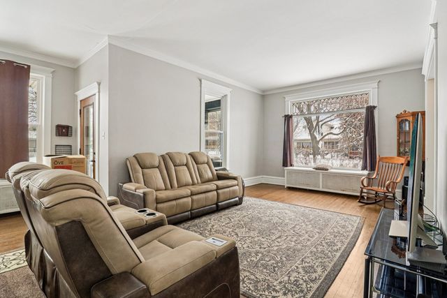 418 E Washington Street, Marengo, IL 60152