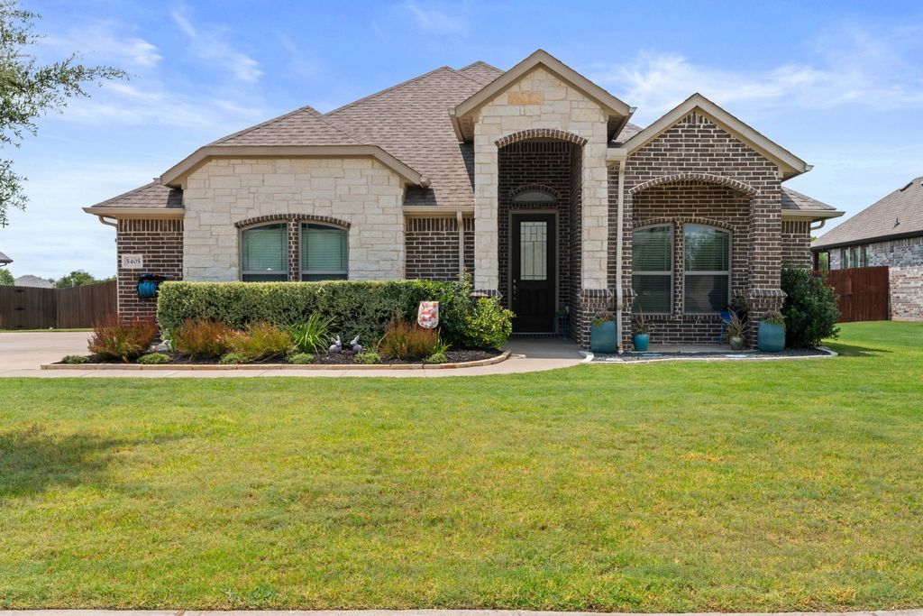 5405 Silver Spur Trail, Midlothian, TX 76065