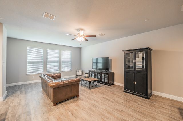 5984 Bursey Road, Watauga, TX 76148