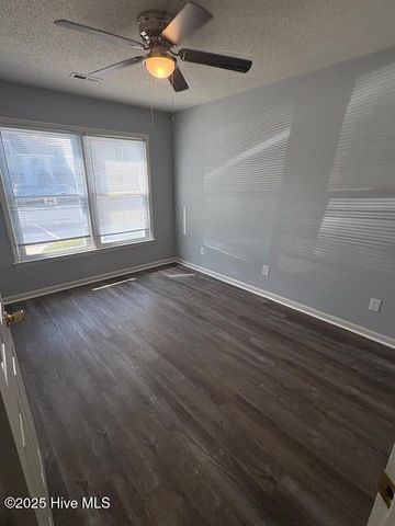 143 Victoria Court C, Greenville, NC 27834