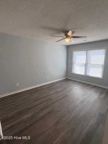 143 Victoria Court C, Greenville, NC 27834