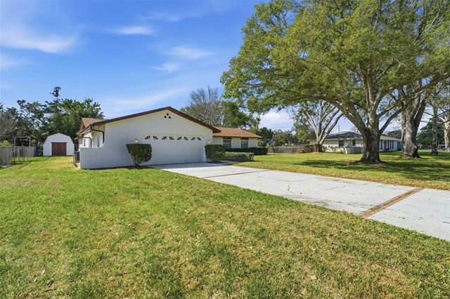1608 PATTON AVENUE, Apopka, FL 32703