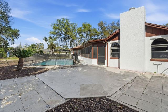 1608 PATTON AVENUE, Apopka, FL 32703