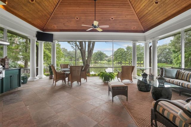 16203 VILLARREAL DE AVILA, Tampa, FL 33613