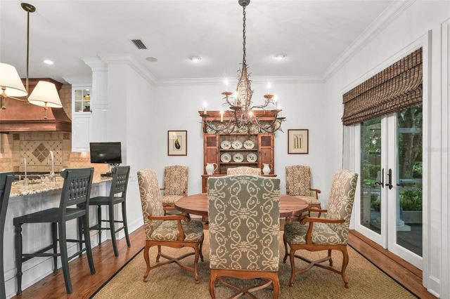 16203 VILLARREAL DE AVILA, Tampa, FL 33613