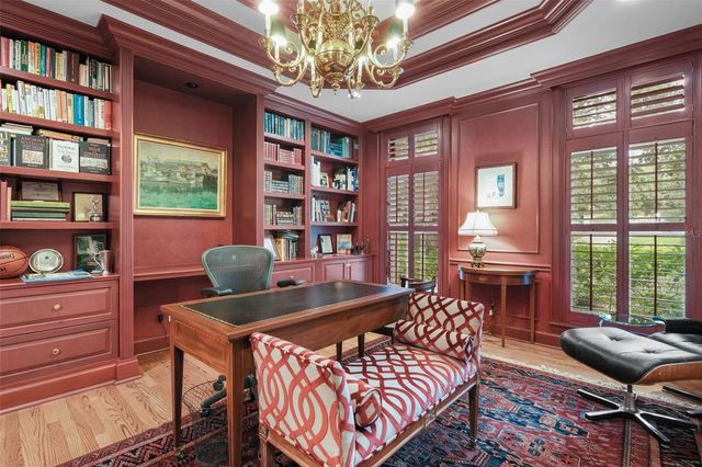 16203 VILLARREAL DE AVILA, Tampa, FL 33613