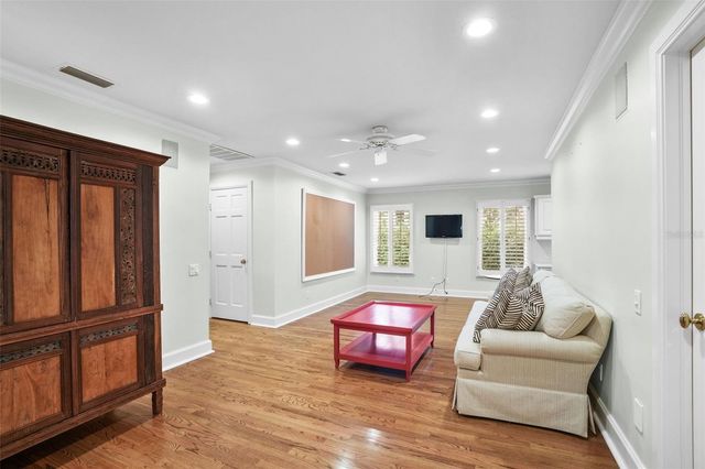 16203 VILLARREAL DE AVILA, Tampa, FL 33613