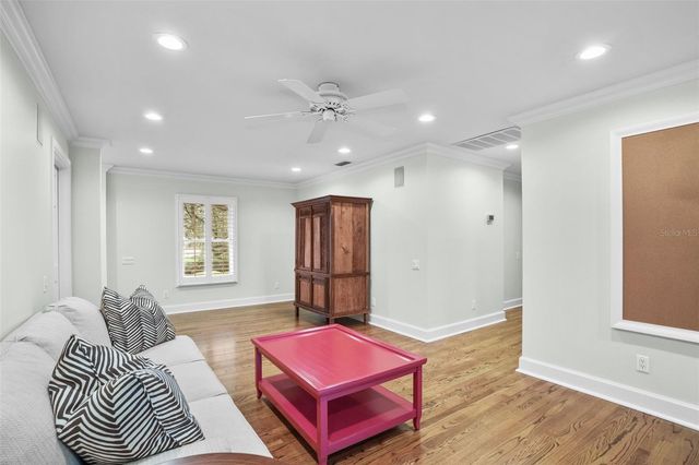 16203 VILLARREAL DE AVILA, Tampa, FL 33613