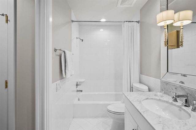 16203 VILLARREAL DE AVILA, Tampa, FL 33613