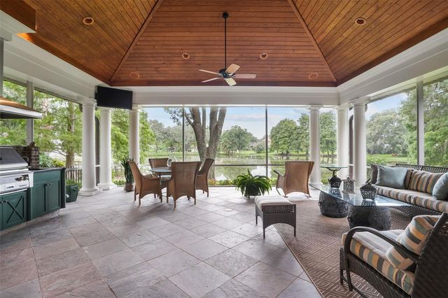 16203 VILLARREAL DE AVILA, Tampa, FL 33613