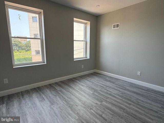 322 E STERNER ST, Philadelphia, PA 19134