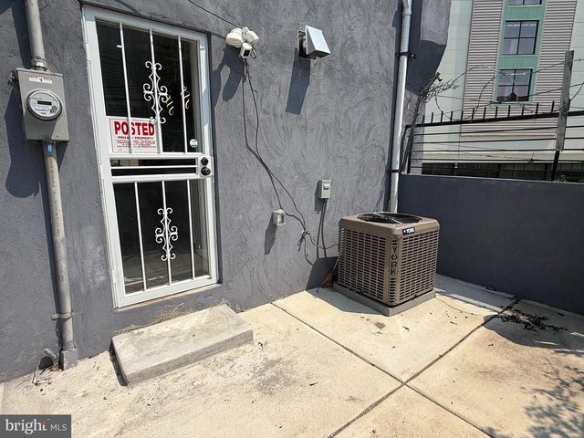 322 E STERNER ST, Philadelphia, PA 19134