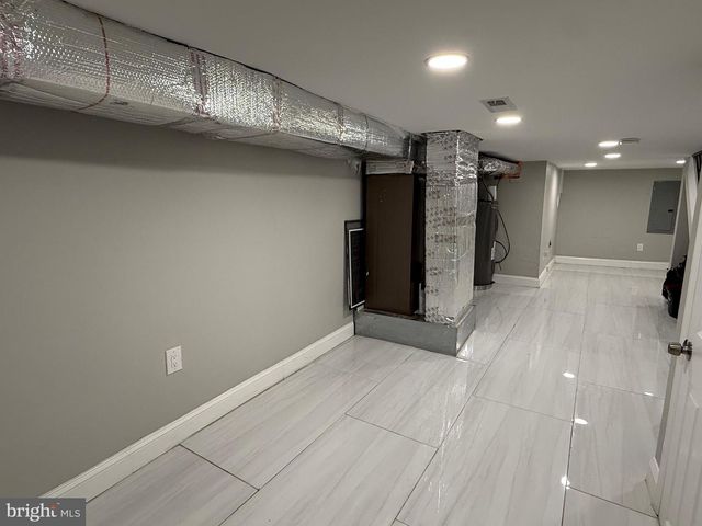 322 E STERNER ST, Philadelphia, PA 19134
