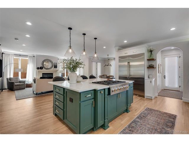 2101 S Columbine St, Denver, CO 80210