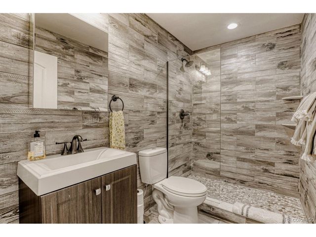 2101 S Columbine St, Denver, CO 80210