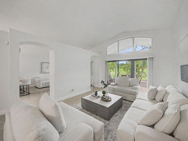 6244 Grand Cypress Circle, Lake Worth, FL 33463