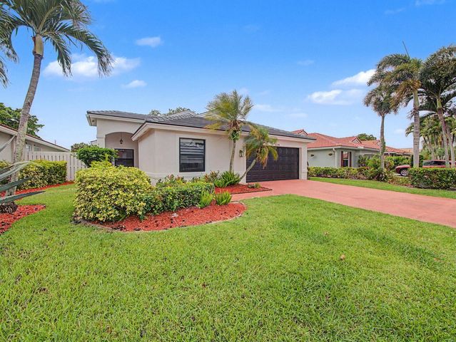 6244 Grand Cypress Circle, Lake Worth, FL 33463
