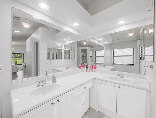 6244 Grand Cypress Circle, Lake Worth, FL 33463