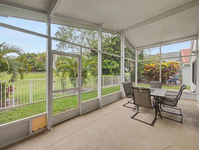 6244 Grand Cypress Circle, Lake Worth, FL 33463