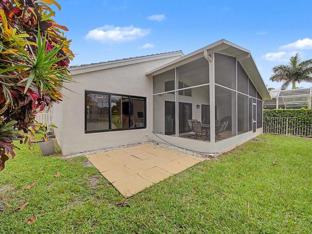 6244 Grand Cypress Circle, Lake Worth, FL 33463
