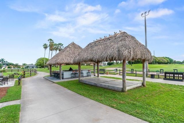 6244 Grand Cypress Circle, Lake Worth, FL 33463