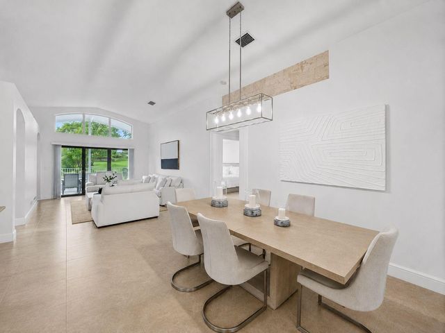 6244 Grand Cypress Circle, Lake Worth, FL 33463