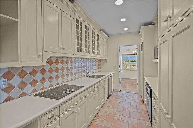 2 Bagy Wrinkle Cove, Warren, RI 02885