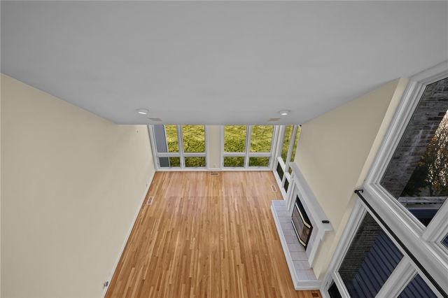 2 Bagy Wrinkle Cove, Warren, RI 02885