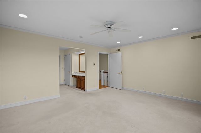 2 Bagy Wrinkle Cove, Warren, RI 02885