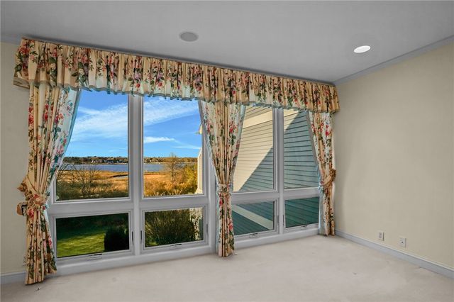 2 Bagy Wrinkle Cove, Warren, RI 02885