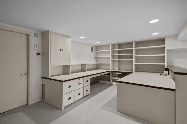 2 Bagy Wrinkle Cove, Warren, RI 02885