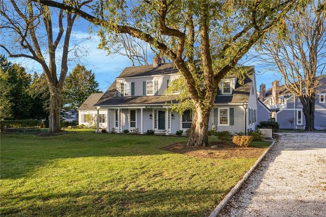 2 Bagy Wrinkle Cove, Warren, RI 02885