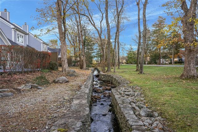 2 Bagy Wrinkle Cove, Warren, RI 02885