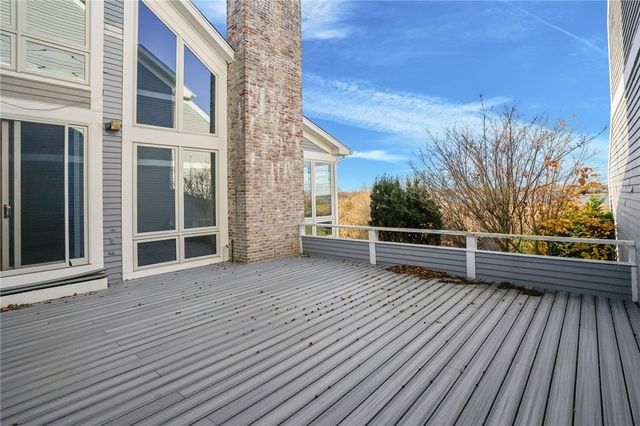 2 Bagy Wrinkle Cove, Warren, RI 02885