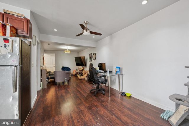 523 W VENANGO ST, Philadelphia, PA 19140