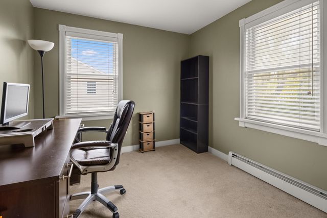 8 Moss Glen Lane, South Burlington, VT 05403