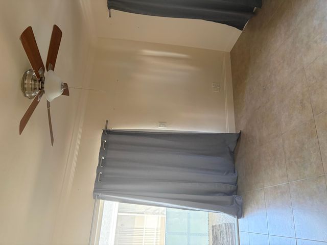 2020 Lake Osborne Drive 19, Lake Worth Beach, FL 33461