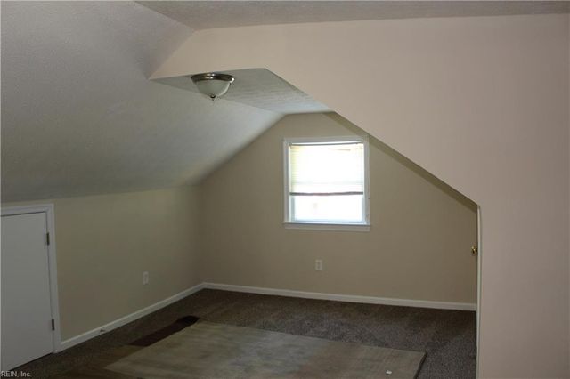 5912 Old AVE, Newport News, VA 23605