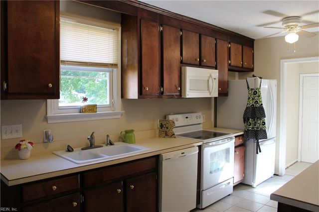 5912 Old AVE, Newport News, VA 23605