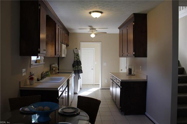 5912 Old AVE, Newport News, VA 23605