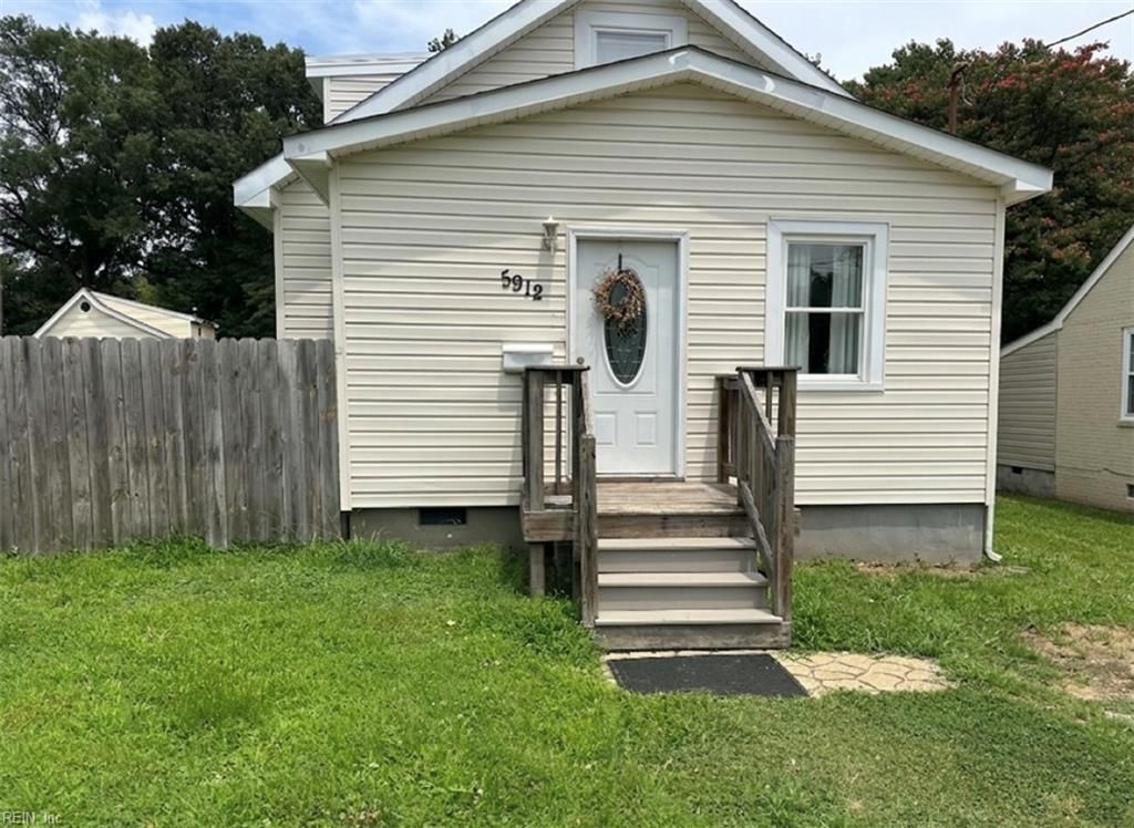 5912 Old AVE, Newport News, VA 23605